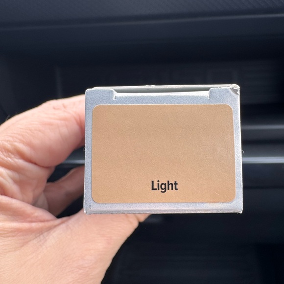 IT Cosmetics CC+ Cream w/ SPF 50 - Light - Picture 5 of 9